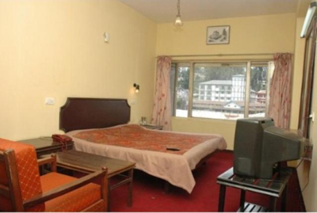 Hotel Preethi Palace Ooty Ngoại thất bức ảnh