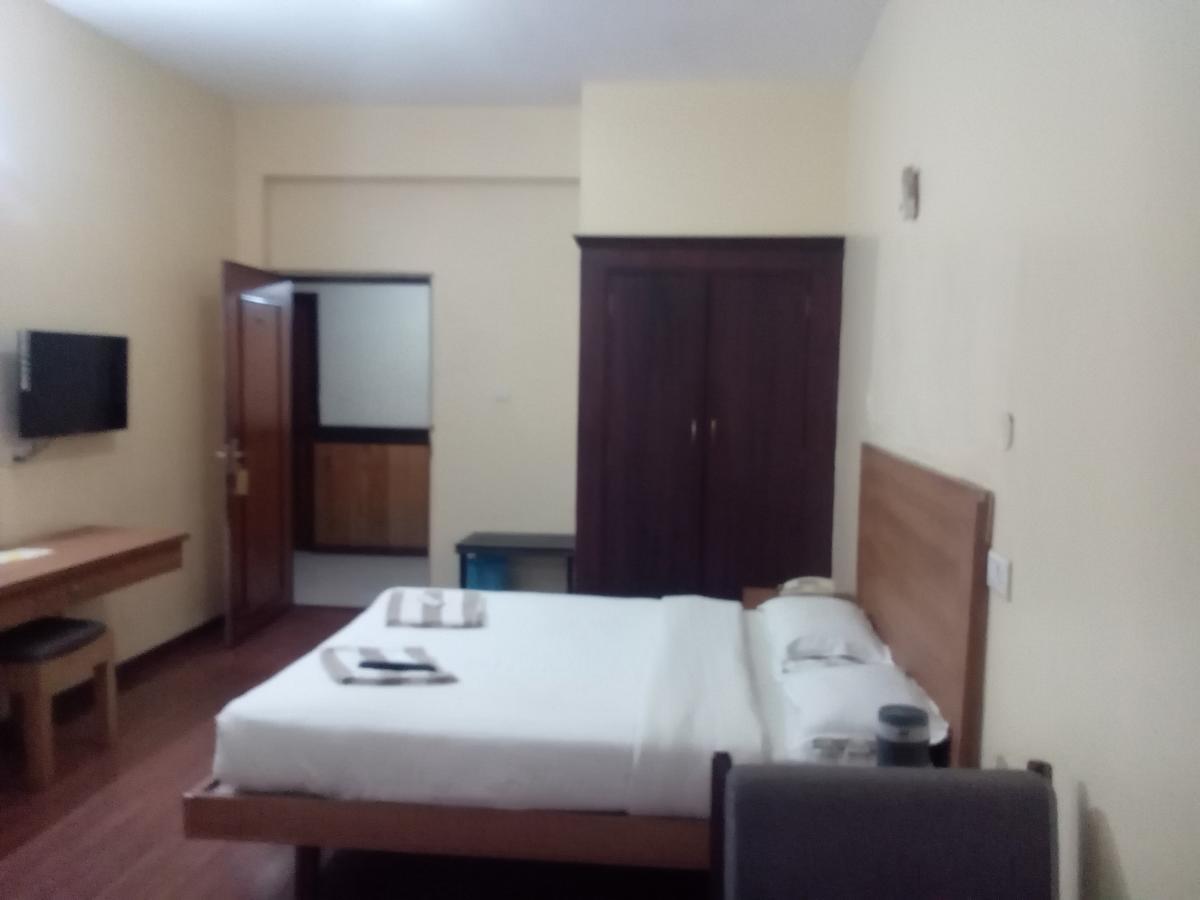Hotel Preethi Palace Ooty Ngoại thất bức ảnh