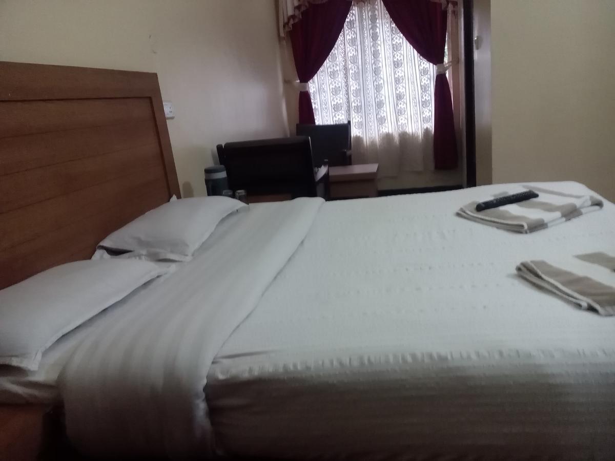 Hotel Preethi Palace Ooty Ngoại thất bức ảnh